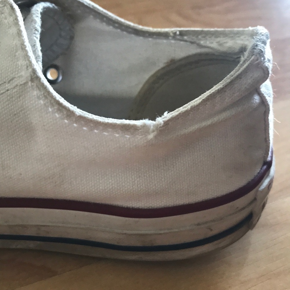 White Converse - Picture 3 of 4